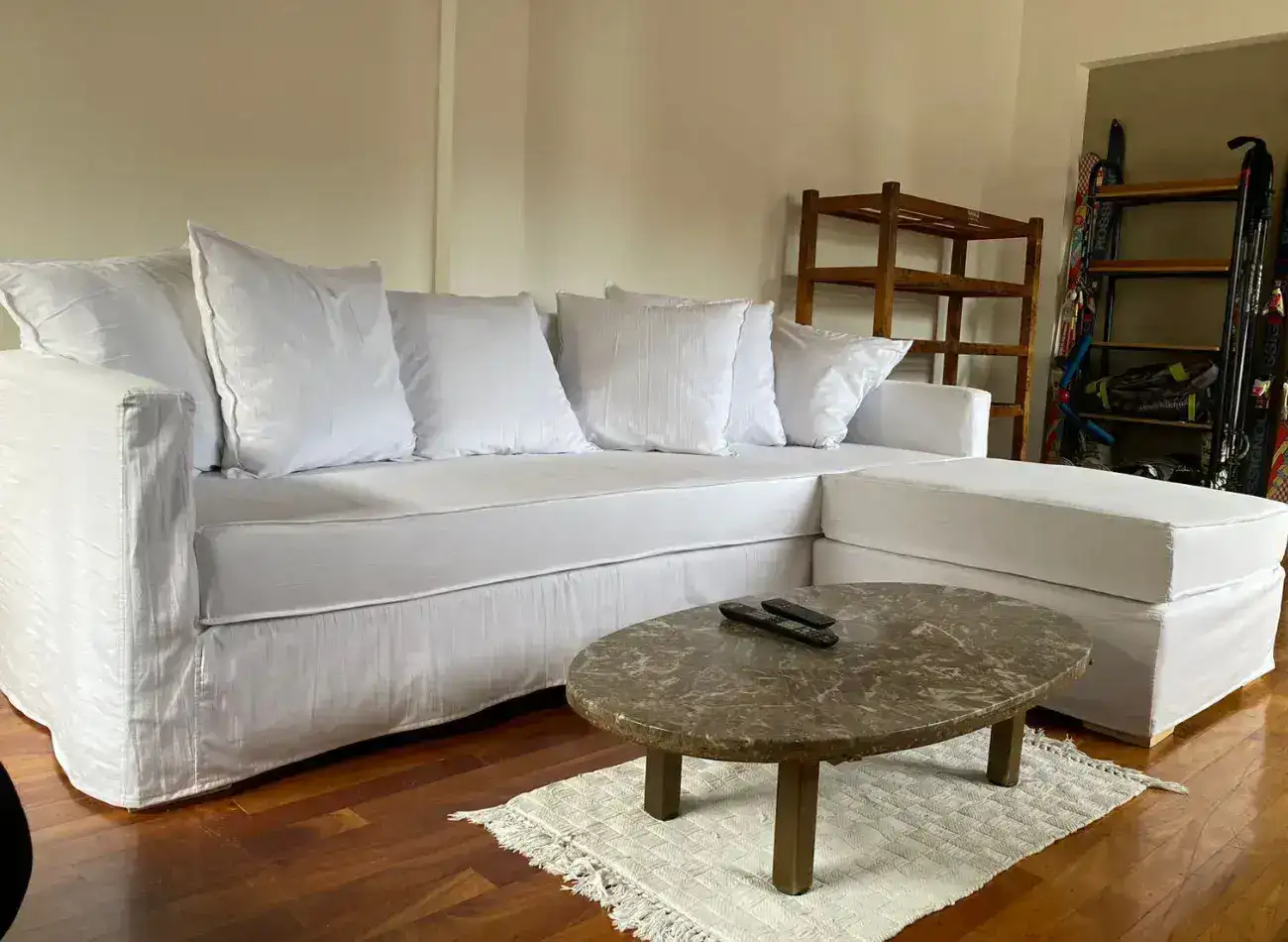 Sillón esquinero enfundado a medida Wilson - SILVINA C MUEBLERIA DECORACION Sillón esquinero enfundado a medida Wilson - SILVINA C MUEBLERIA DECORACION