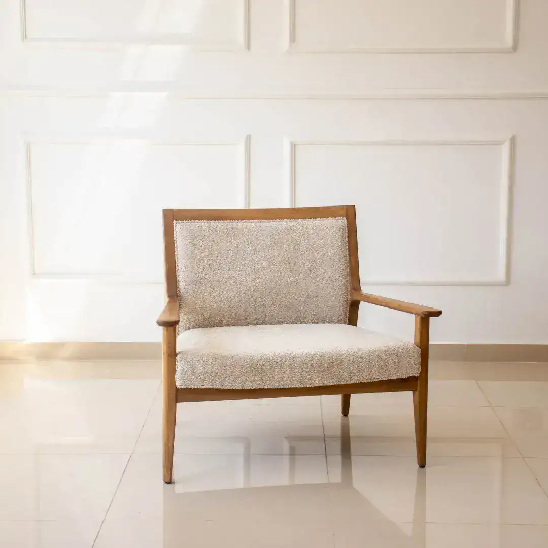 Sillón butacón Nórdico tapizado Essen - SILVINA C Sillón butacón Nórdico tapizado Essen - SILVINA C
