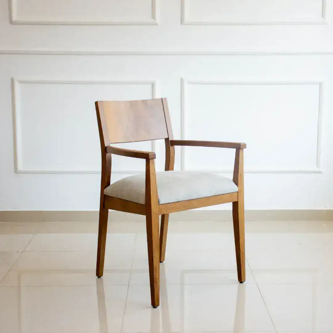 Sillón puntera cabecera madera Calama - SILVINA C Sillón puntera cabecera madera Calama - SILVINA C