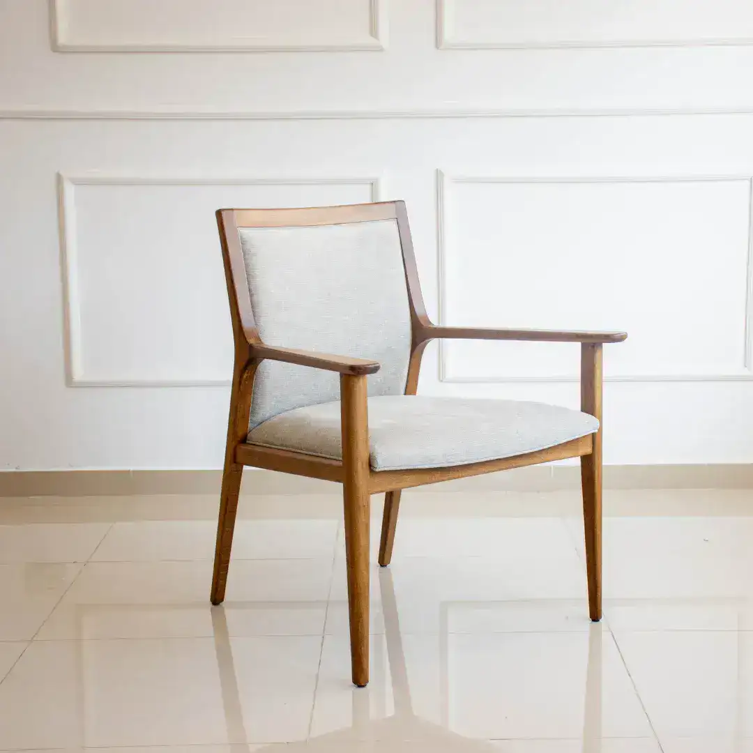Sillón cabecera apoyabrazos madera Essen - SILVINA C Sillón cabecera apoyabrazos madera Essen - SILVINA C