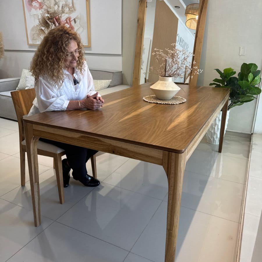 Mesa comedor madera Petiribí Moscú - SILVINA C 1232 Mesa comedor madera Petiribí Moscú - SILVINA C 1232